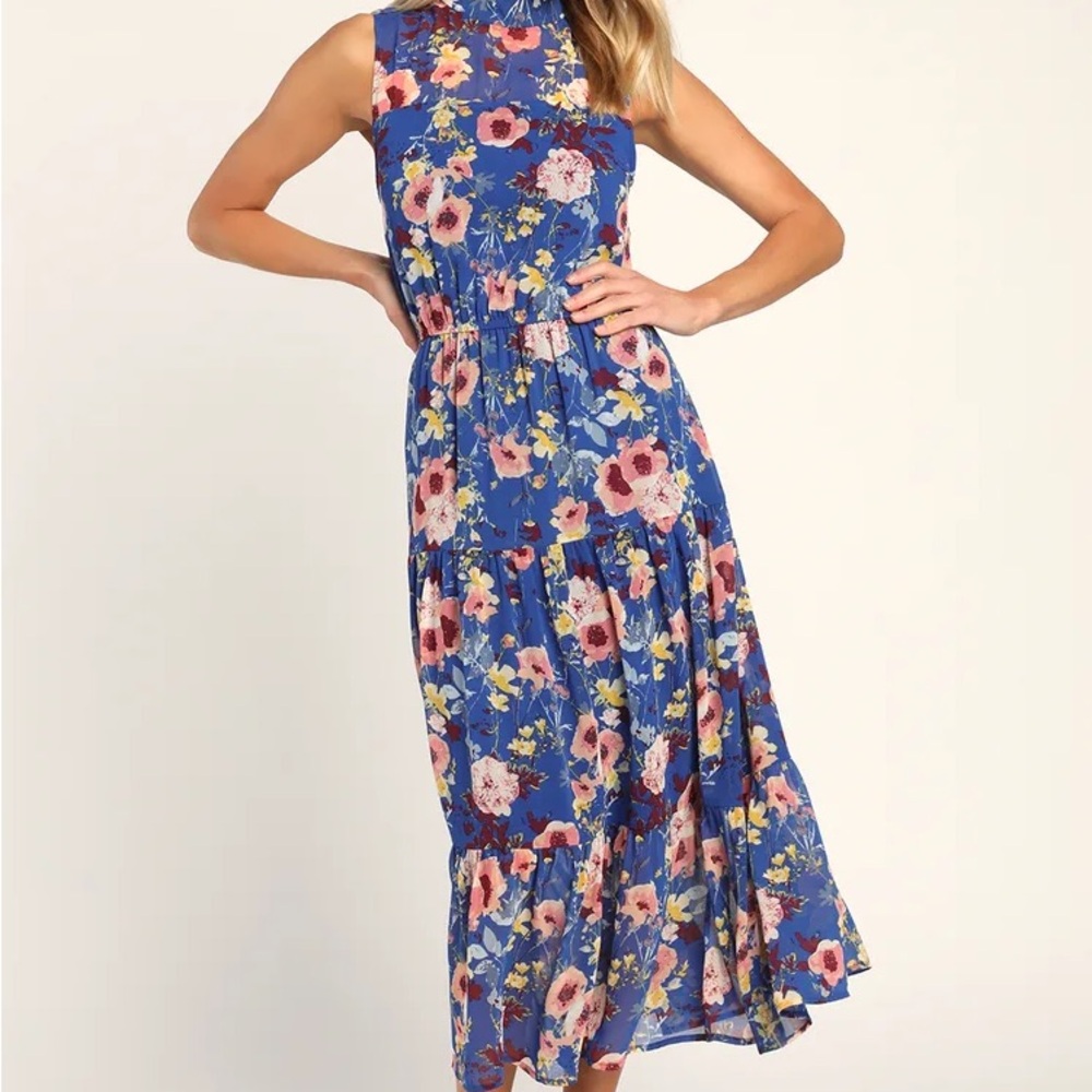 NWOT Lulus In My Dreams Blue Floral Print Midi Dress